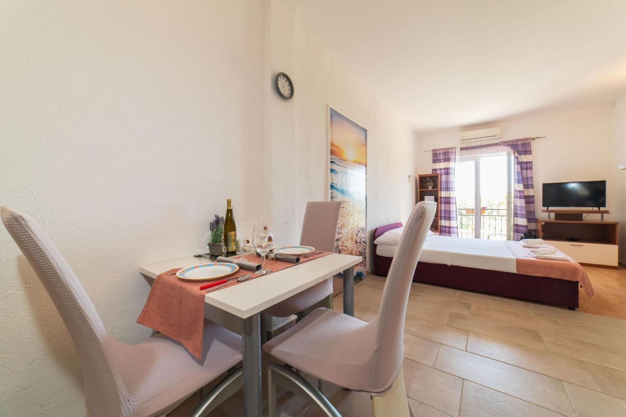Kaštel Novi Apartment Livaja חדר תמונה