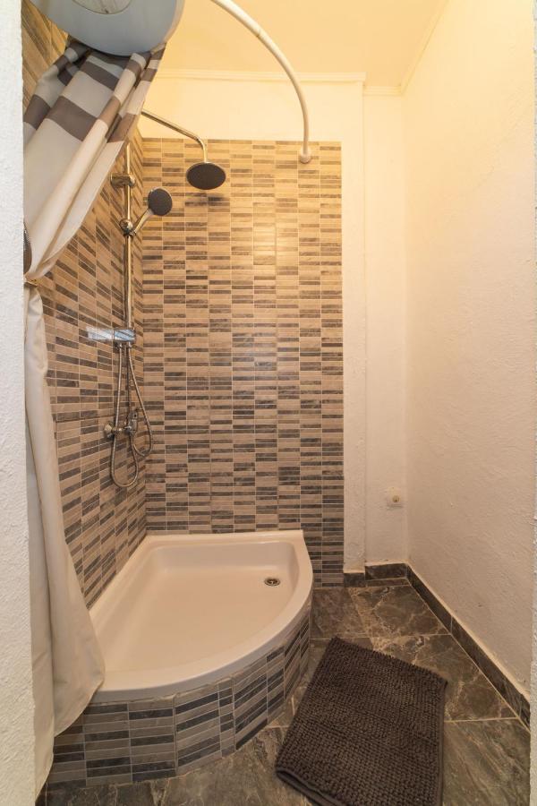 Kaštel Novi Apartment Livaja מראה חיצוני תמונה
